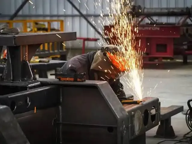 Más presión a la industria: Argentina lidera el ranking de carga fiscal sobre el sector formal