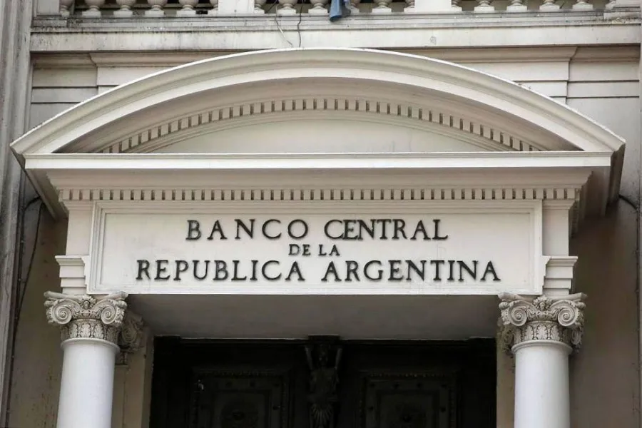 El crédito al sector privado alcanza su nivel más alto en ocho años