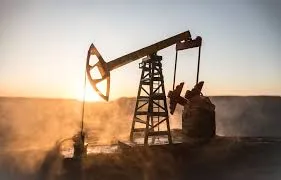 El petróleo cae por debajo de los US$100 ante posible acuerdo entre EE.UU. e Irán