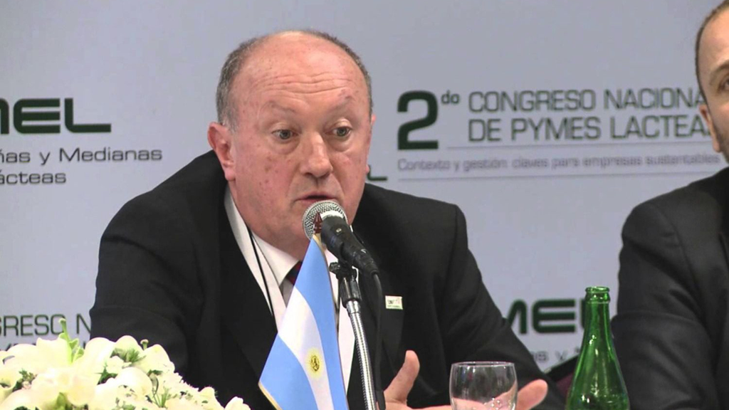 Más producción, menos consumo: el combo que complica a las pymes lácteas