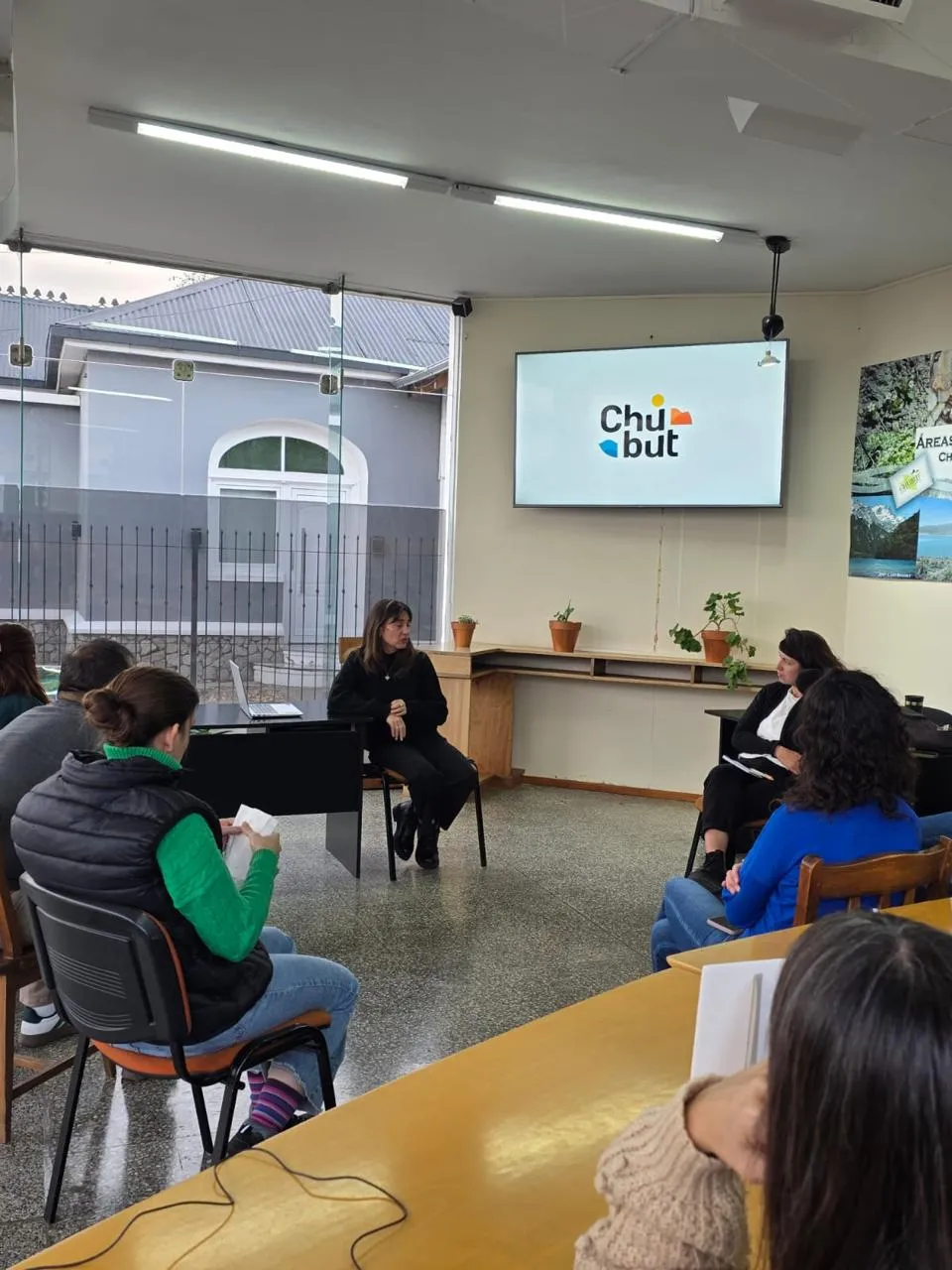 Chubut reunió a prestadores turísticos de la cordillera para difundir líneas de créditos del CFI